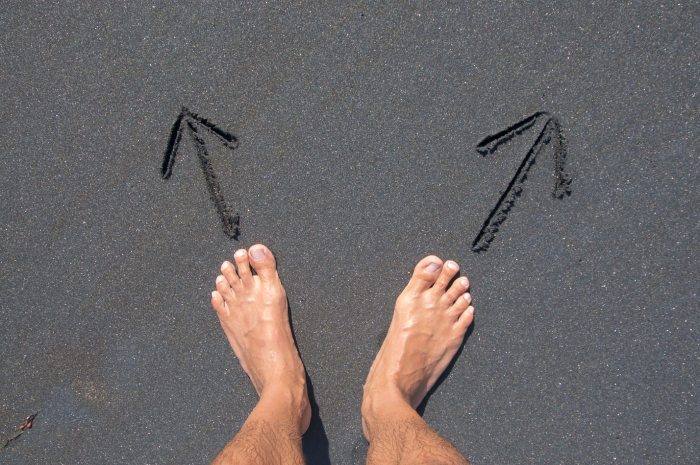 feet deciding which direction to go